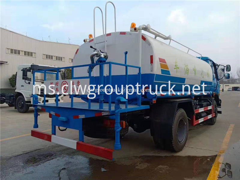 Water Truck 4